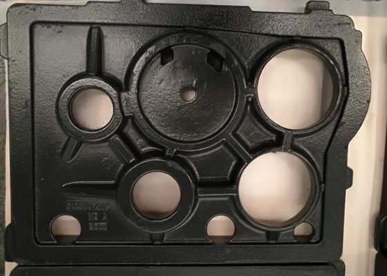 모래 주물 트럭은 회색 철 물자 GG 250를 가진 케이스 덮개를 분해합니다